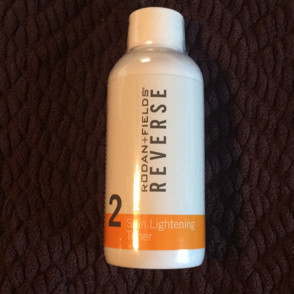 Rodan & Fields REVERSE Skin Lightening Toner
